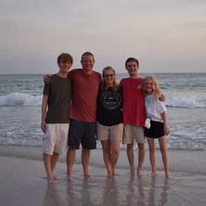 Meet your Posher, Londi